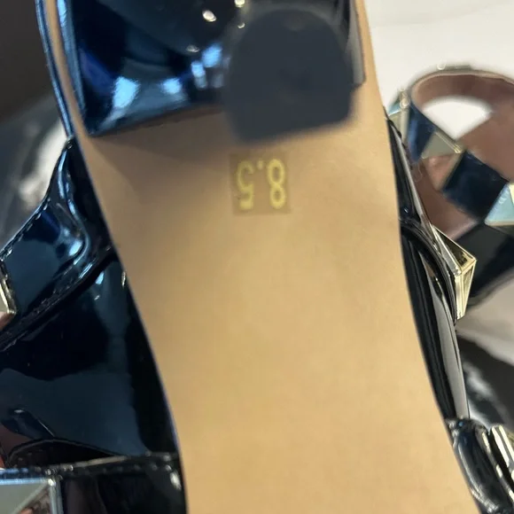 Steve Madden strappy patent kitten heel - Picture 7 of 9